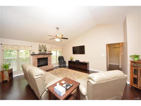 2787 Bromley Dr, O'fallon, MO 63368 photo 4