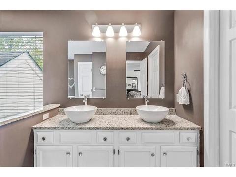 17181 Elm Trail Dr, Eureka, MO 63025 photo 17