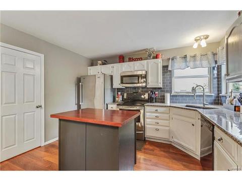 17181 Elm Trail Dr, Eureka, MO 63025 photo 11
