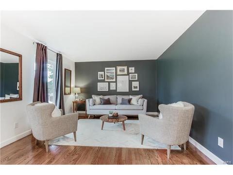 645 Lenjer Dr, Ballwin, MO 63011 photo 2