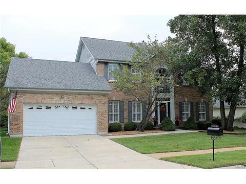 425 April Oaks Ct, Ballwin, MO 63021 photo 1