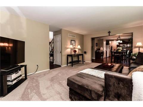 16714 Kingstowne Estates Dr, Wildwood, MO 63011 photo 9
