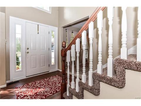 16714 Kingstowne Estates Dr, Wildwood, MO 63011 photo 2