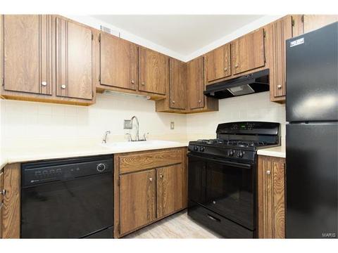 1300 Holgate Dr #G4, Ballwin, MO 63021 photo 9