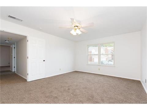 1300 Holgate Dr #G4, Ballwin, MO 63021 photo 17