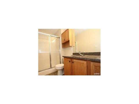 626 Homerun Dr, O'fallon, MO 63366 photo 8