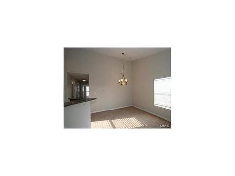 626 Homerun Dr, O'fallon, MO 63366 photo 5