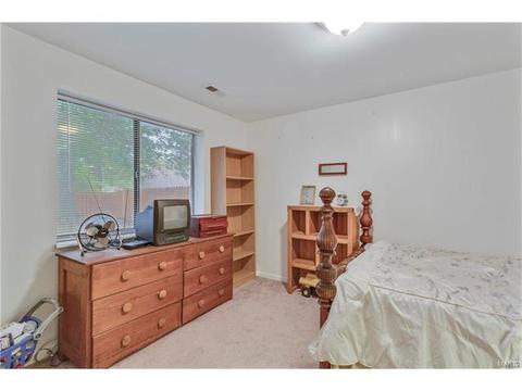 1339 Culpepper Rdg, Ballwin, MO 63021 photo 21