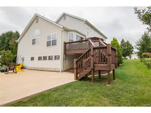1 Square Nail Ct, O'fallon, MO 63366 photo 4