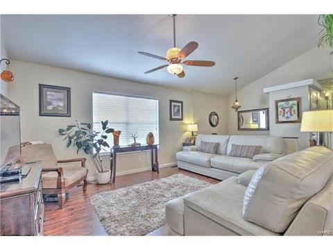 633 Longhorn Dr, O'fallon, MO 63368 photo 4