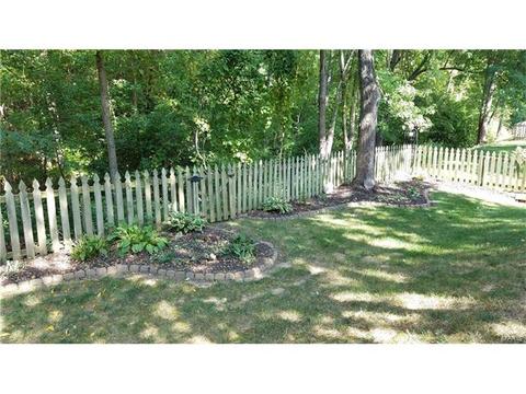 1151 Hollyberry Dr, Ballwin, MO 63021 photo 29