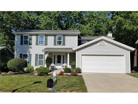 1151 Hollyberry Dr, Ballwin, MO 63021 photo 32