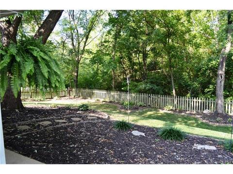 1151 Hollyberry Dr, Ballwin, MO 63021 photo 27
