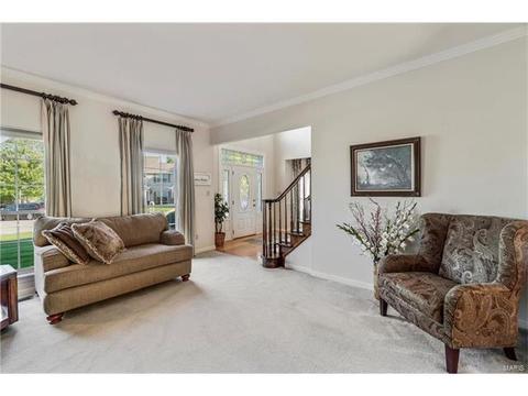 527 Arbor Meadow Dr, Ballwin, MO 63021 photo 8