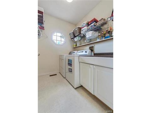 527 Arbor Meadow Dr, Ballwin, MO 63021 photo 20