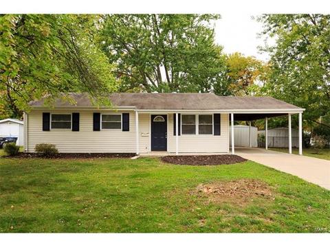 901 Taylor Pl, O'fallon, MO 63366 photo 1