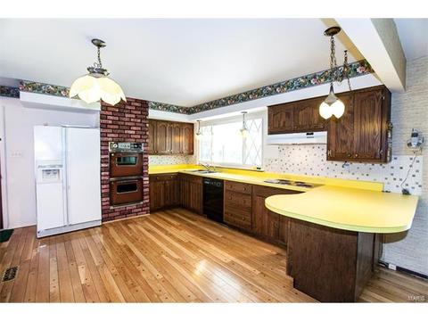 804 Rotherham Dr, Ballwin, MO 63011 photo 6