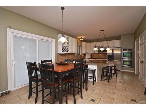 303 Marsten Ct, Ballwin, MO 63021 photo 12