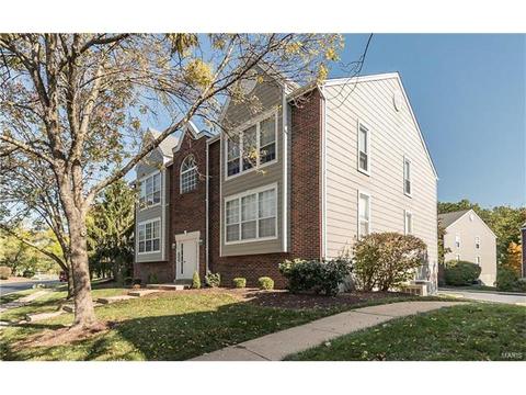 1323 Holgate Dr #B, Ballwin, MO 63021 photo 3