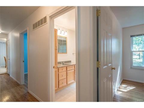 712 Valley View Dr, Manchester, MO 63011 photo 27
