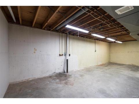 712 Valley View Dr, Manchester, MO 63011 photo 31