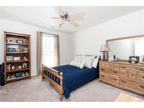 1305 Crossings #A, Ballwin, MO 63021 photo 9