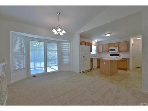 18 S Lang Dr, O'fallon, MO 63366 photo 3