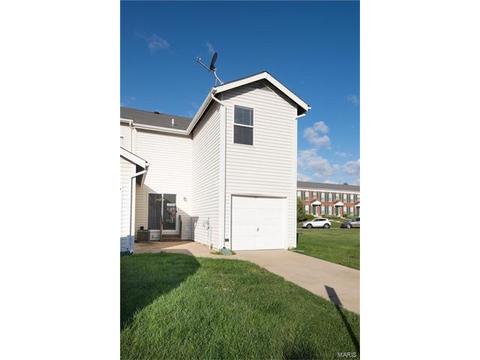 748 Hyde Dr, O'fallon, MO 63366 photo 18