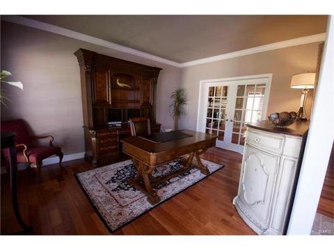 531 Arbor Meadow Dr, Ballwin, MO 63021 photo 4