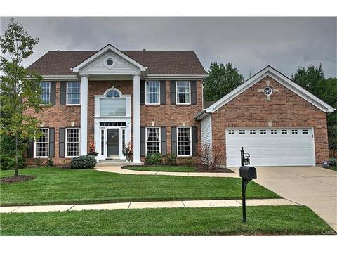 531 Arbor Meadow Dr, Ballwin, MO 63021 photo 1