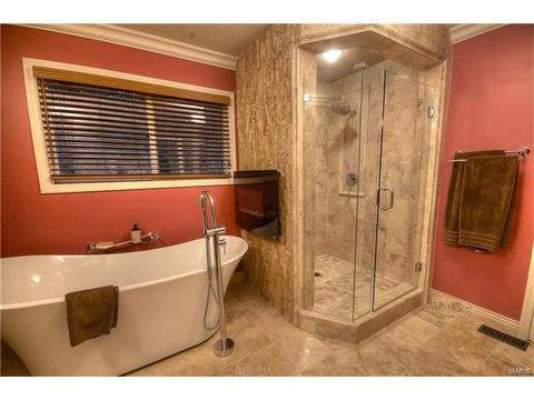 531 Arbor Meadow Dr, Ballwin, MO 63021 photo 17