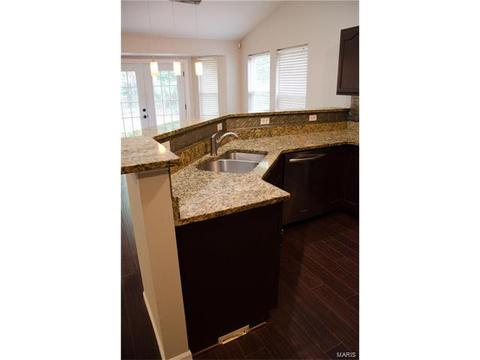 1713 Forest Trace Dr, O'fallon, MO 63368 photo 8
