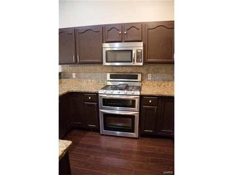 1713 Forest Trace Dr, O'fallon, MO 63368 photo 9
