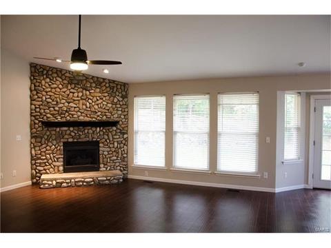 1713 Forest Trace Dr, O'fallon, MO 63368 photo 5