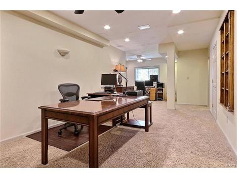 633 Castle Meadows Ct, Ballwin, MO 63021 photo 28