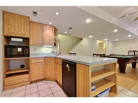 633 Castle Meadows Ct, Ballwin, MO 63021 photo 24