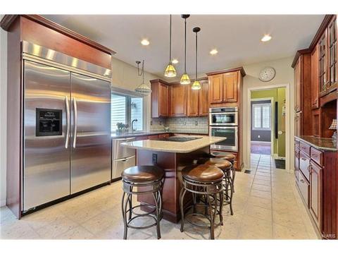 633 Castle Meadows Ct, Ballwin, MO 63021 photo 11