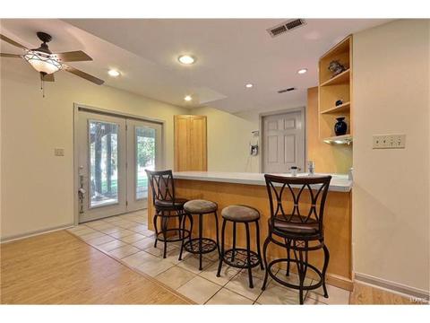 633 Castle Meadows Ct, Ballwin, MO 63021 photo 25