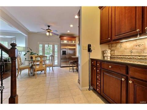 633 Castle Meadows Ct, Ballwin, MO 63021 photo 14