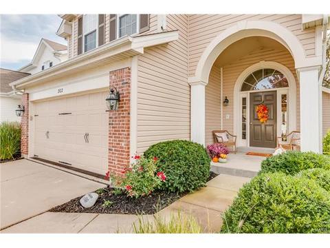 202 Springbeach Dr, O'fallon, MO 63368 photo 2