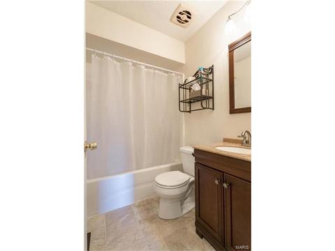 1018 Saint Paul Ln, O'fallon, MO 63366 photo 13