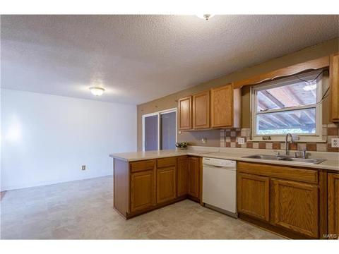 1018 Saint Paul Ln, O'fallon, MO 63366 photo 6