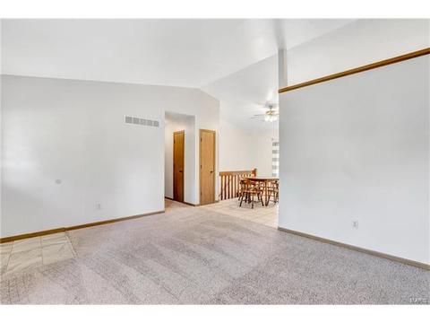 42 Westbrook Dr, O'fallon, MO 63366 photo 4