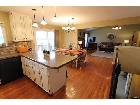 2059 Moondance Ct, O'fallon, MO 63368 photo 8