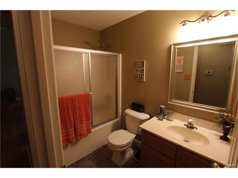 2059 Moondance Ct, O'fallon, MO 63368 photo 9