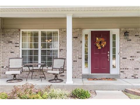 708 Emerald Oaks Ct, Eureka, MO 63025 photo 2
