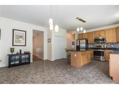 708 Emerald Oaks Ct, Eureka, MO 63025 photo 15
