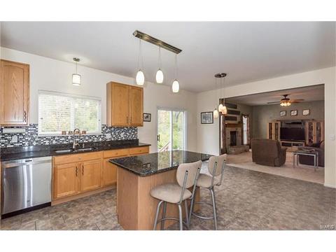 708 Emerald Oaks Ct, Eureka, MO 63025 photo 18