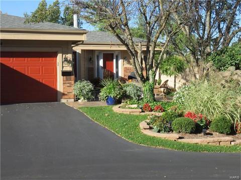 1024 Claytonbrook, Ballwin, MO 63011 photo 1