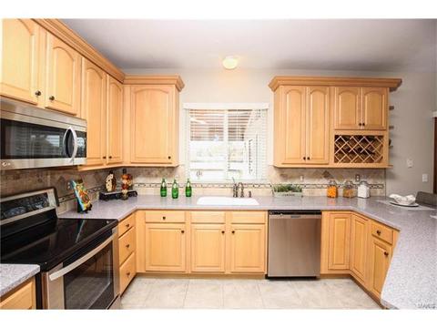 1214 Red Orchard Ct, O'fallon, MO 63368 photo 7